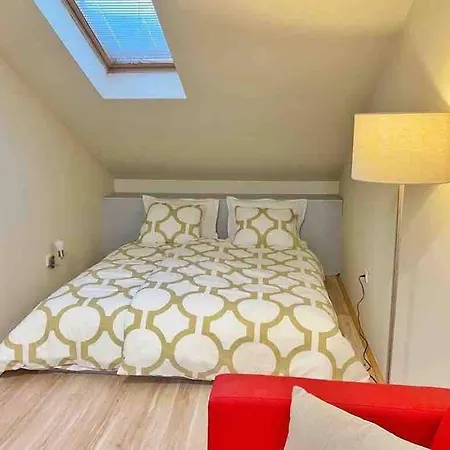 Lovely 1-bedroom At Balkanska Street Apartment *